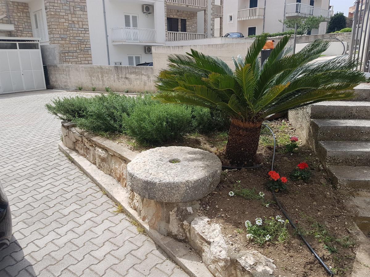 Apartment Dora Duće 외부 사진