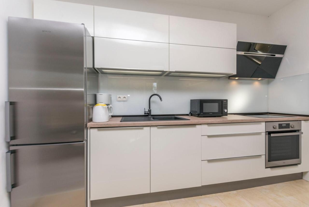 Apartment Dora Duće 외부 사진